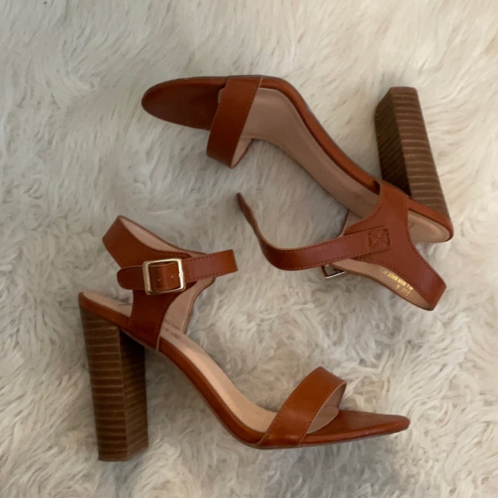 Lulu’s Orange/ Brown Heels